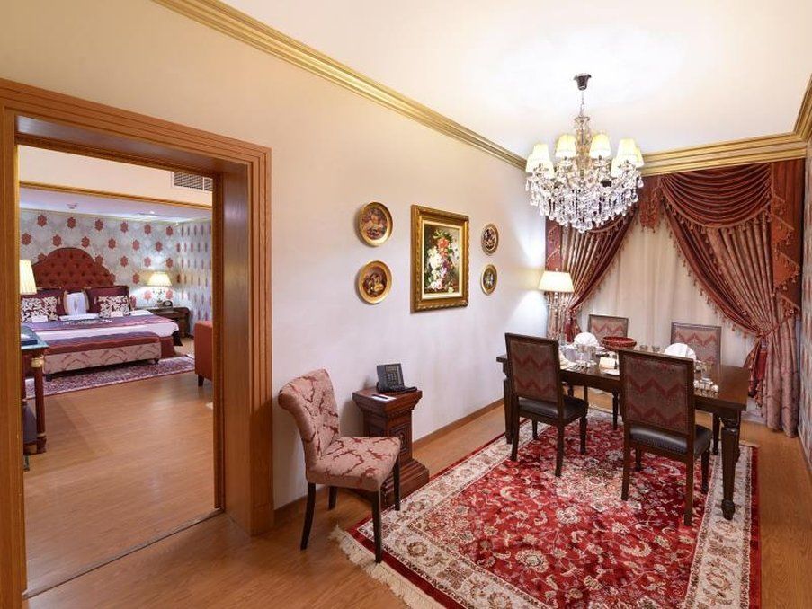 Hotel Al Ritz Al Madinah à Médine Extérieur photo